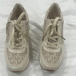 Michael Kors Women's Cream Sneakers